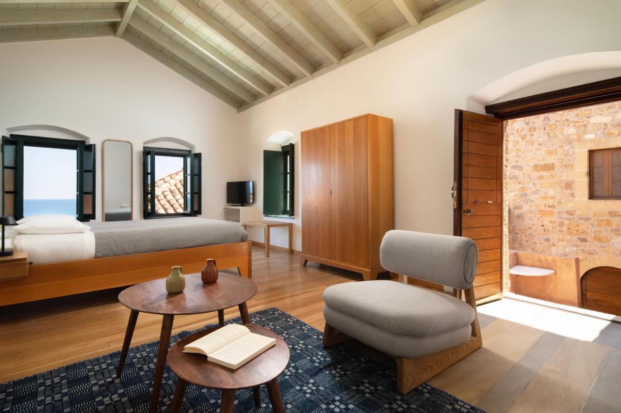 Kalnterimi Guesthouses Monemvasia Bagian luar foto